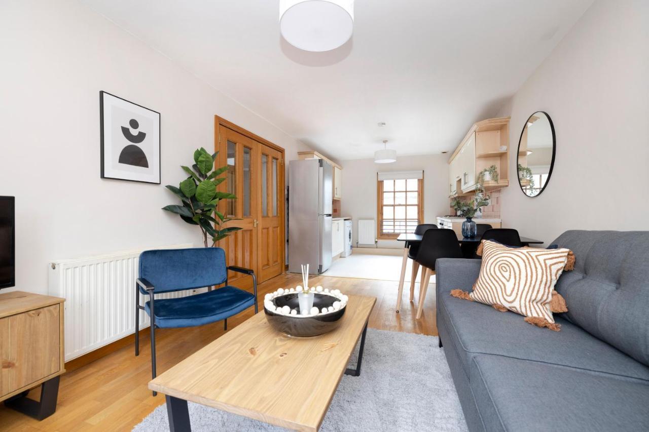 Joivy Bright And Cosy Flat Near The Scotland Gallery EDI Eksteriør bilde